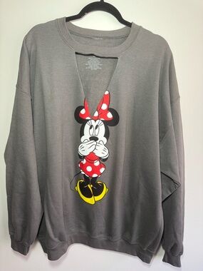 EUC Disney Minnie Mouse Cut Out Design Gray Sweatshirt Women’s size 2X